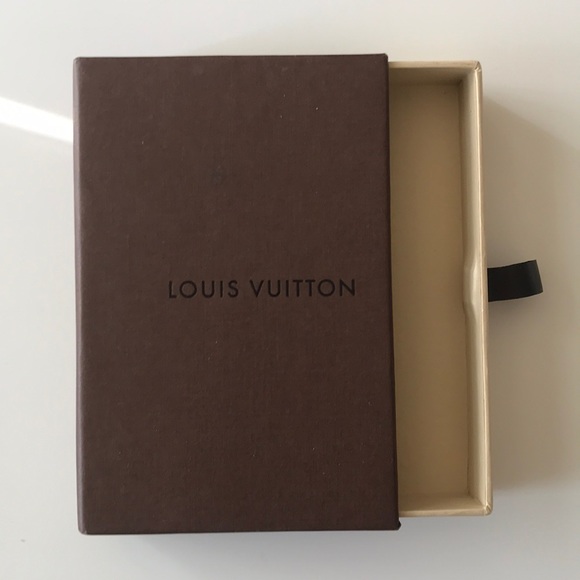 Authentic Louis Vuitton Set - Picture 4 of 4